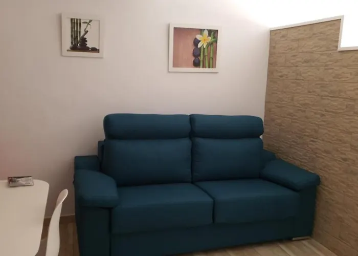 Antonio Fernandez Playa *